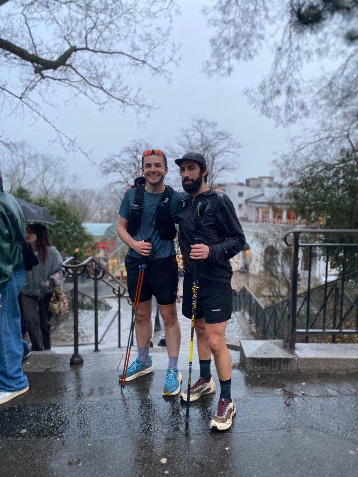 Cette nuit j’ai couru 40 kilomètres à Montmartre.